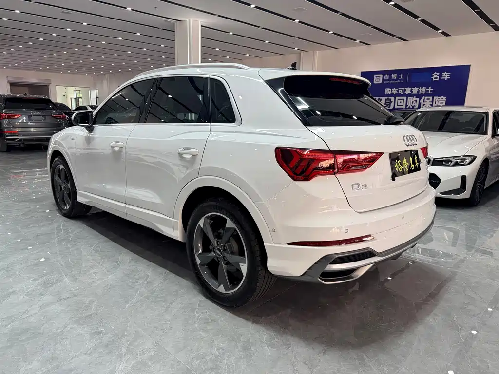 Audi Q3 — миниатюра 6