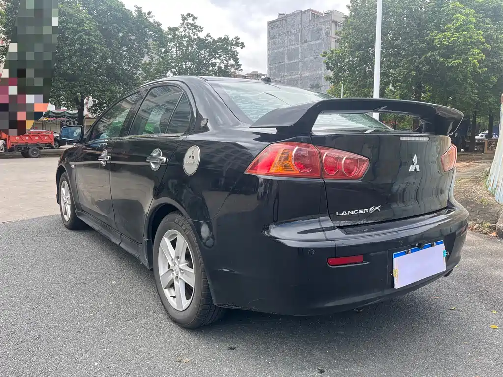 Mitsubishi Lancer EX — миниатюра 4