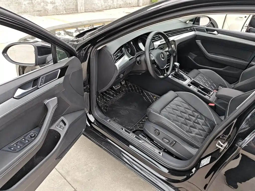 Volkswagen Magotan PHEV — миниатюра 16