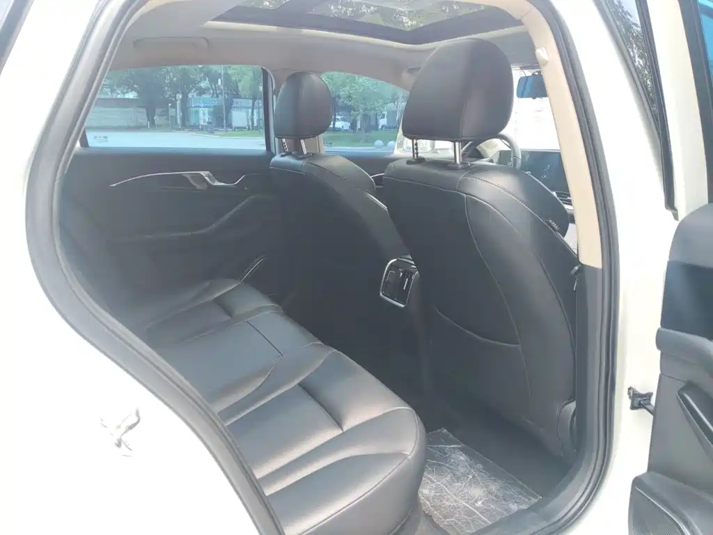 Bestune B70 — миниатюра 12