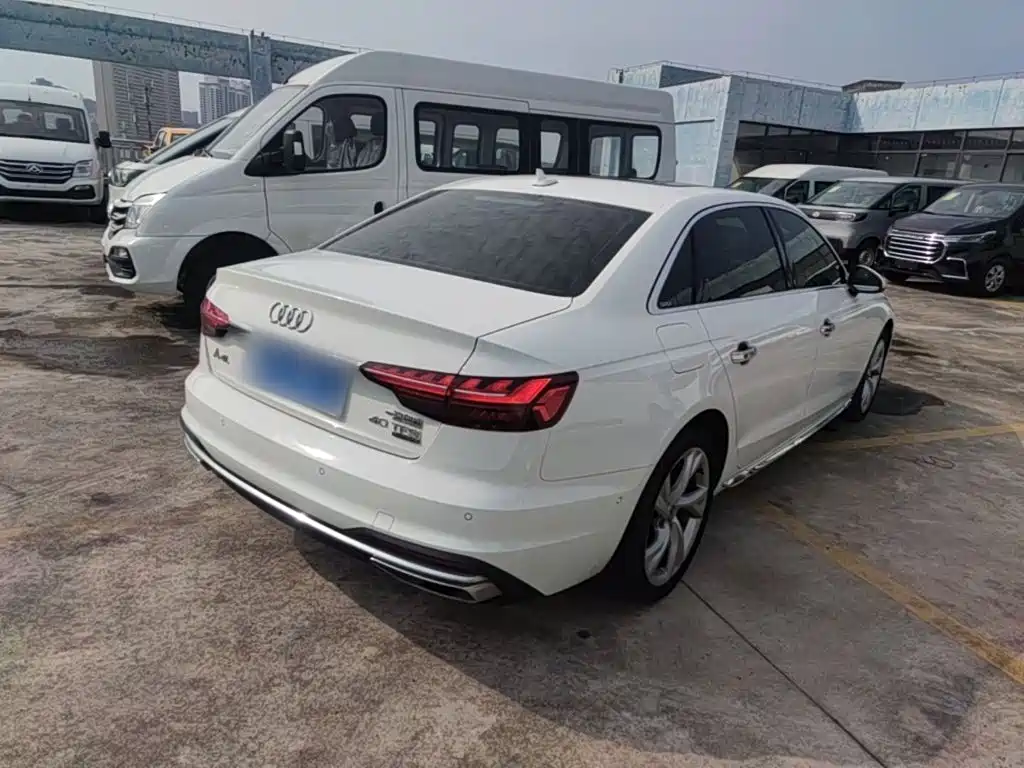 Audi A4L — миниатюра 7