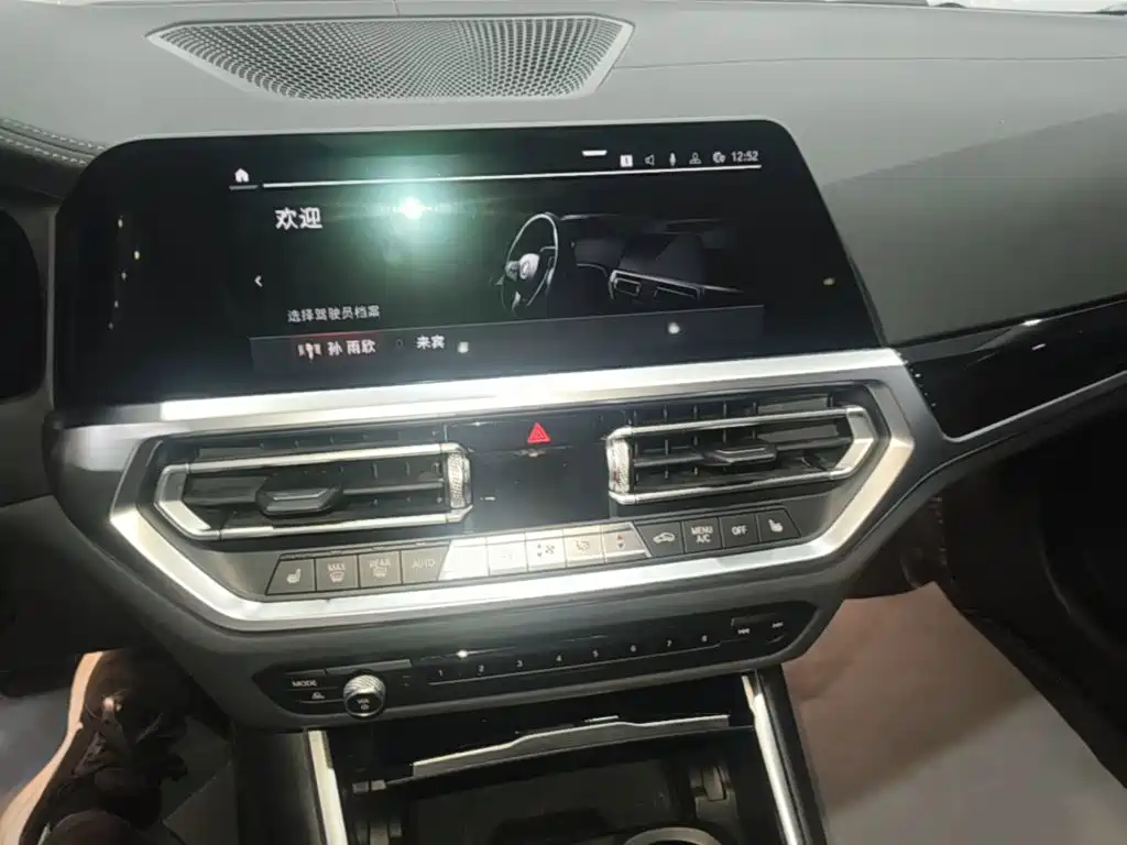 BMW 3 Series — миниатюра 13