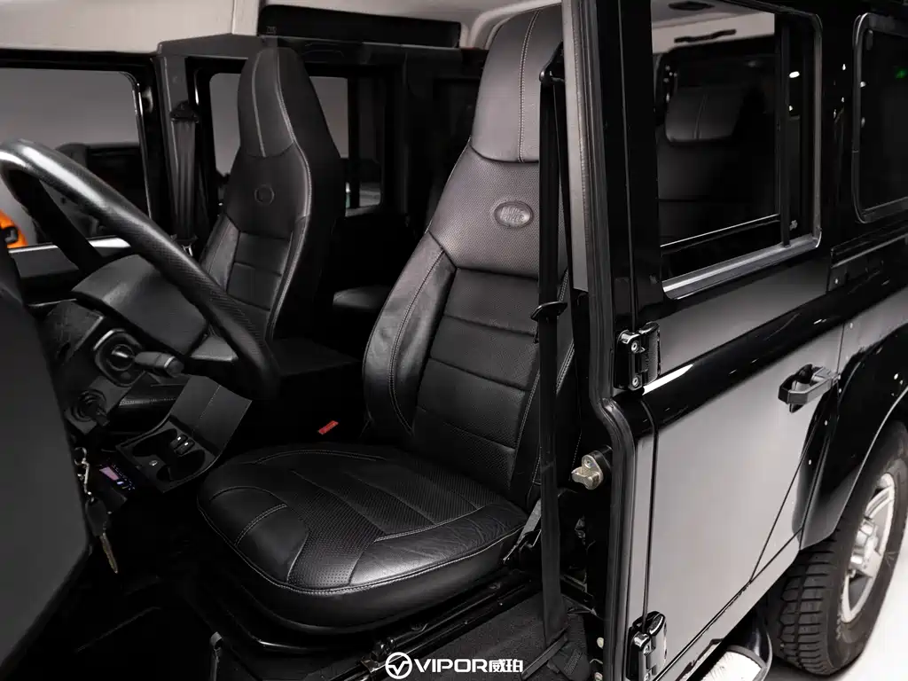Land Rover Land Rover Defender