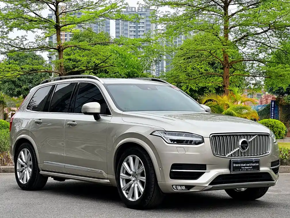 Volvo XC90 2019 T6 7 мест V