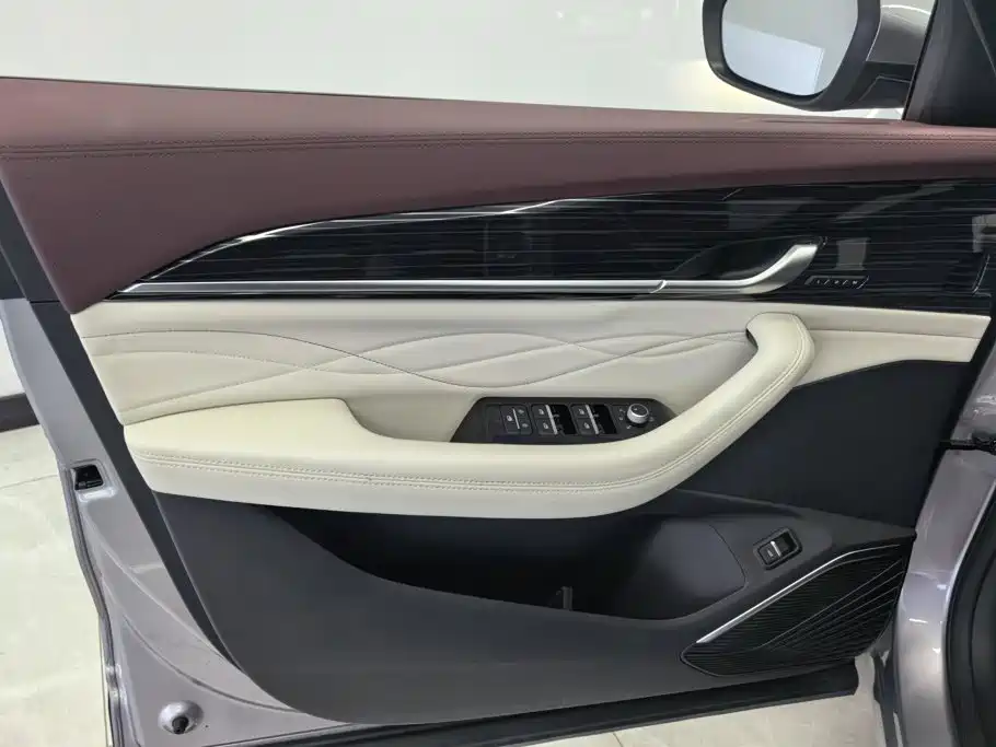 Geely Xingyue L — миниатюра 7