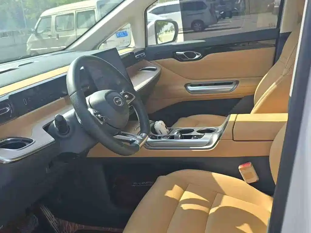 GAC Motor Trumpchi E8 — миниатюра 6
