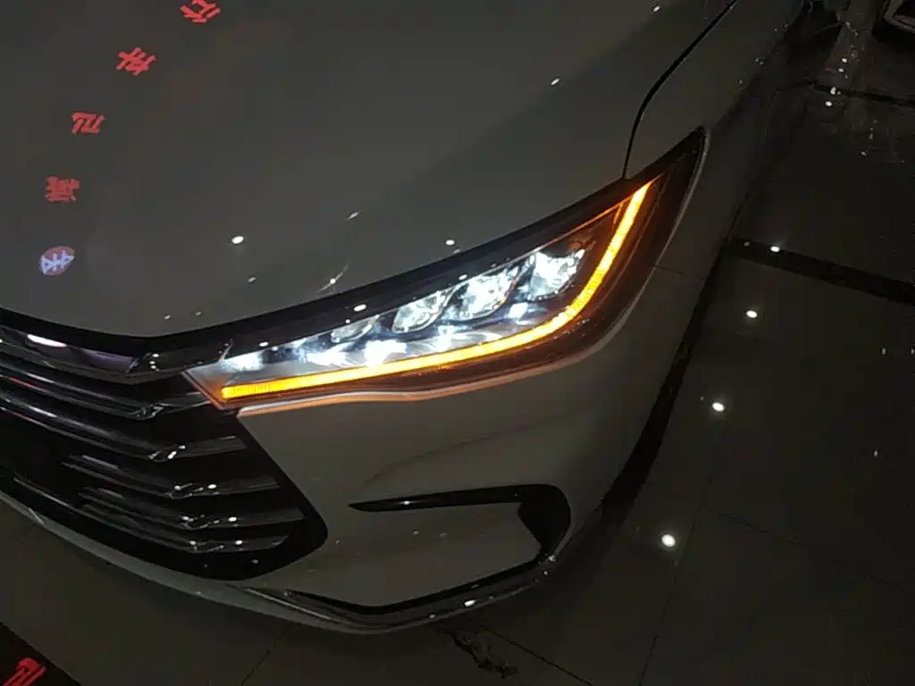 BYD MAX New Energy — миниатюра 24