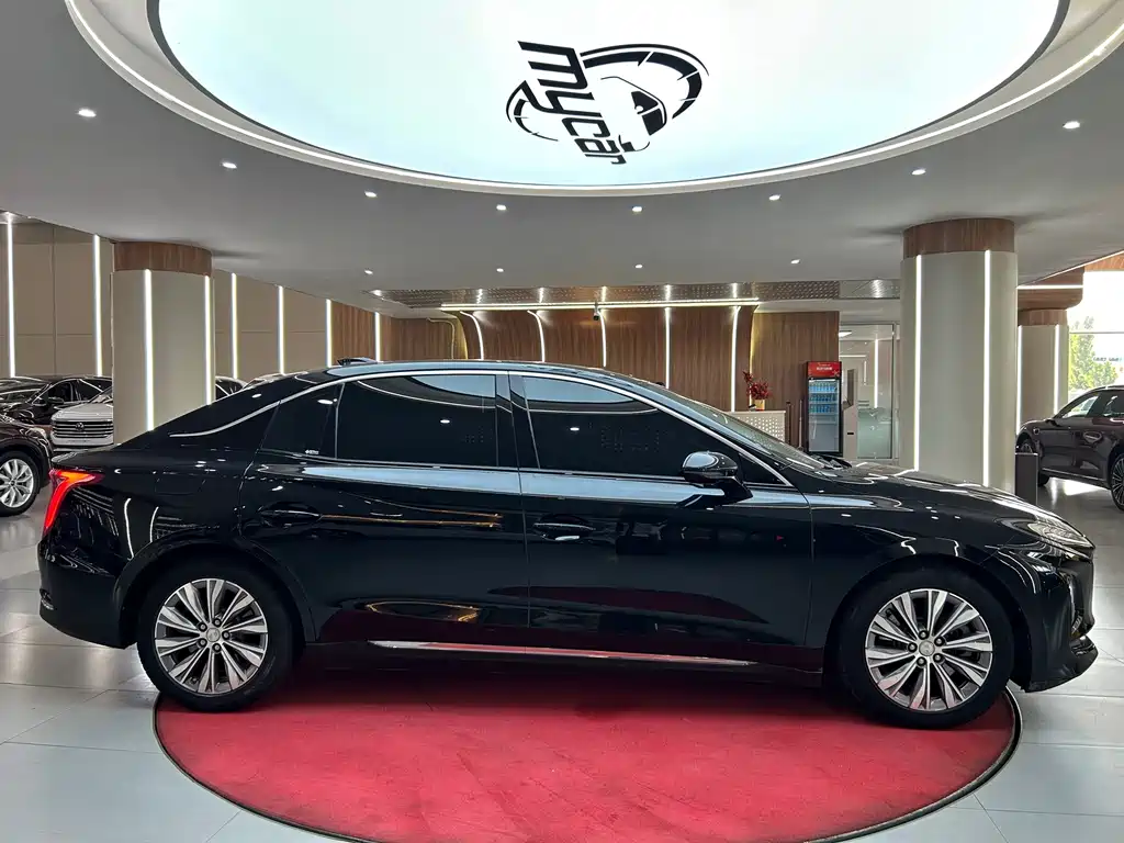 Hongqi Hongqi E-QM5 — миниатюра 4