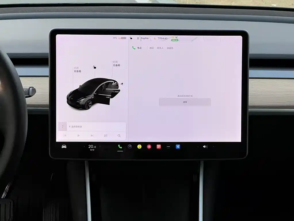 TESLA MODEL 3