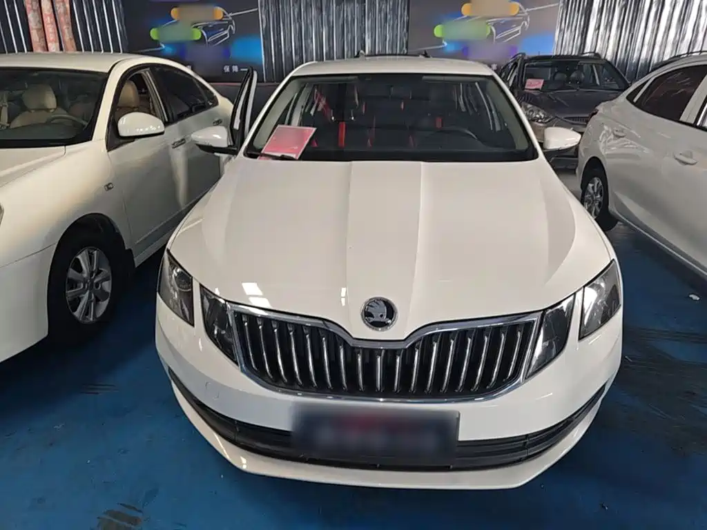 Skoda Octavia — миниатюра 3