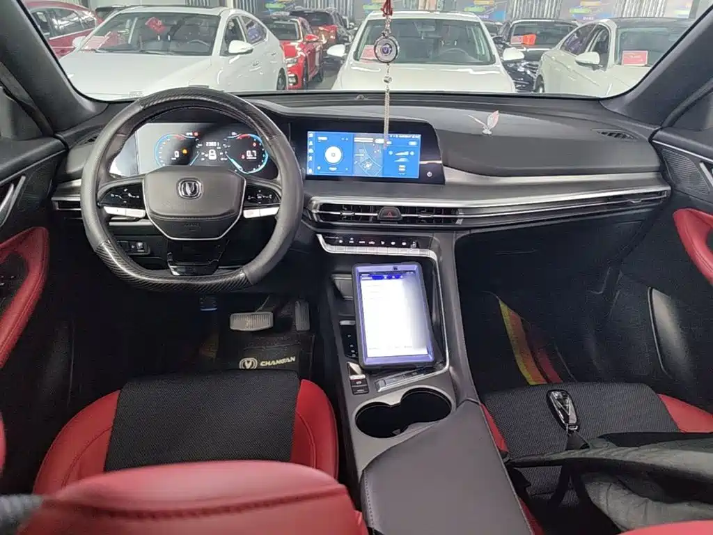 Changan CS35PLUS — миниатюра 10