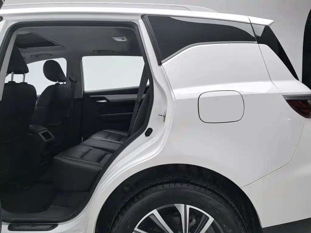 Geely Vision X6 — миниатюра 15