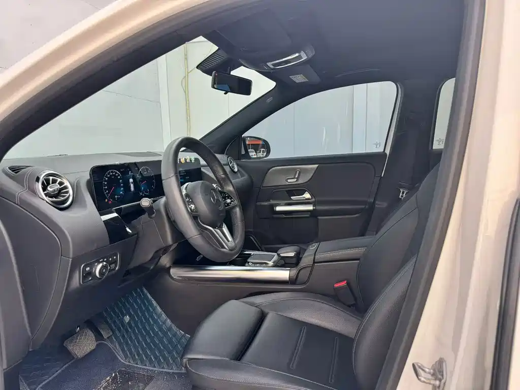 Mercedes-Benz GLA — миниатюра 4