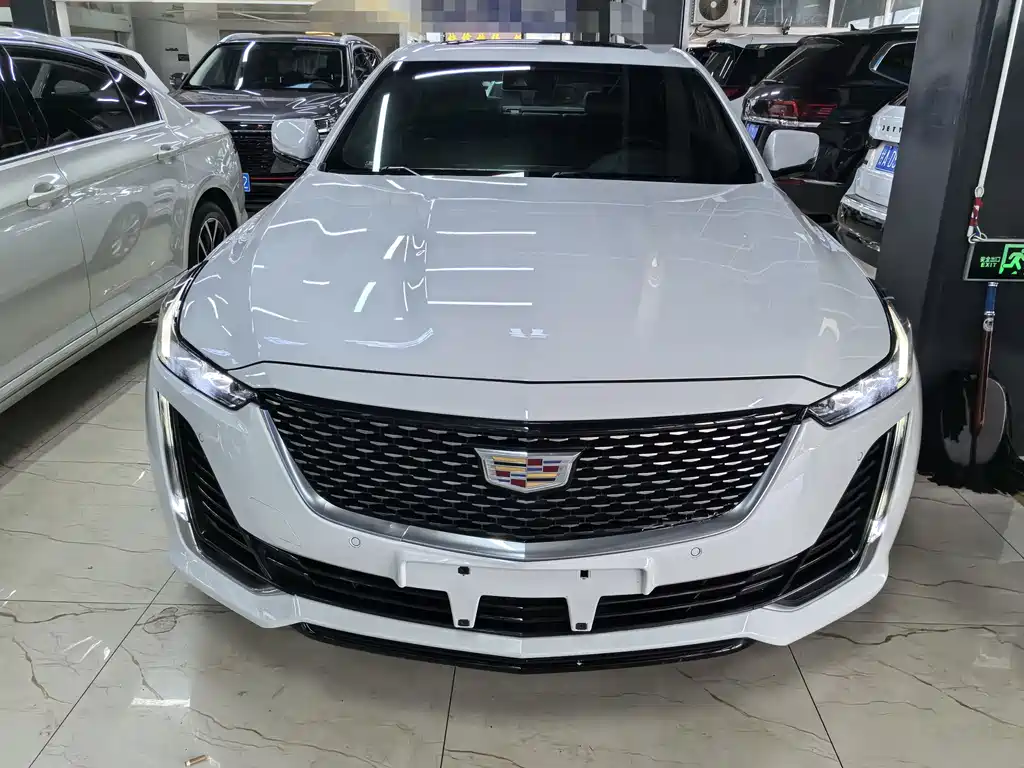 Cadillac CT5 — миниатюра 2