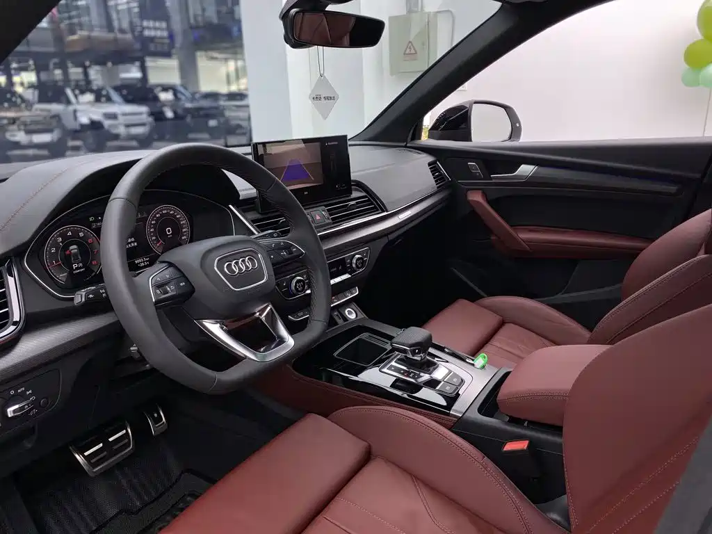 Audi Q5L — миниатюра 5