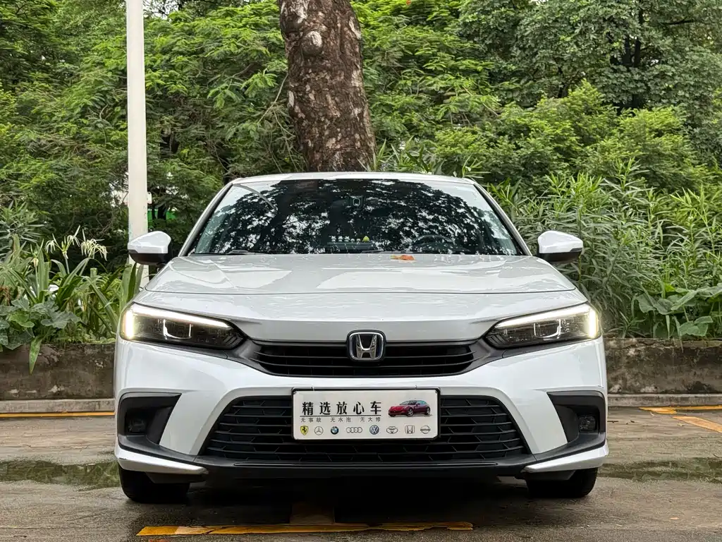 Honda Civic 2023 2.0L e:HEV