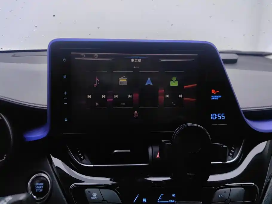 Toyota C-HR — миниатюра 13