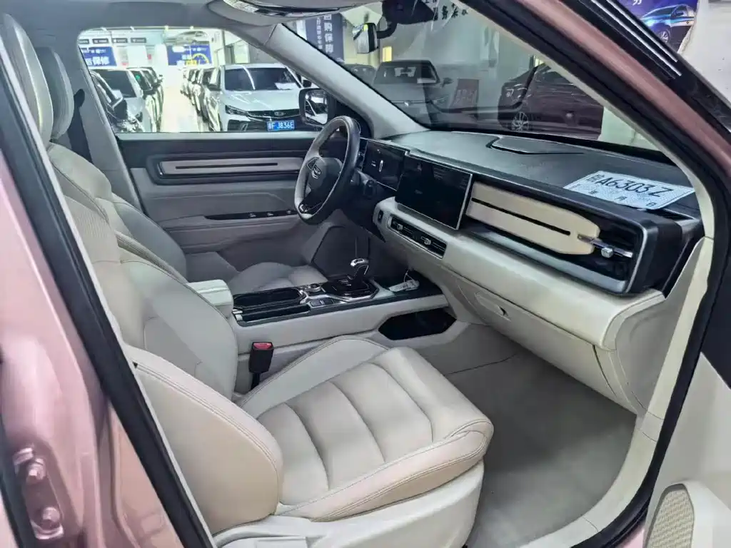 Geely Icon — миниатюра 8