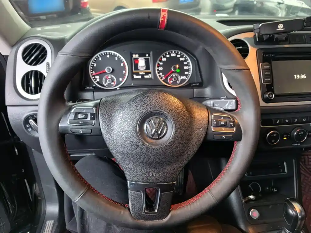 Volkswagen Tiguan — миниатюра 11