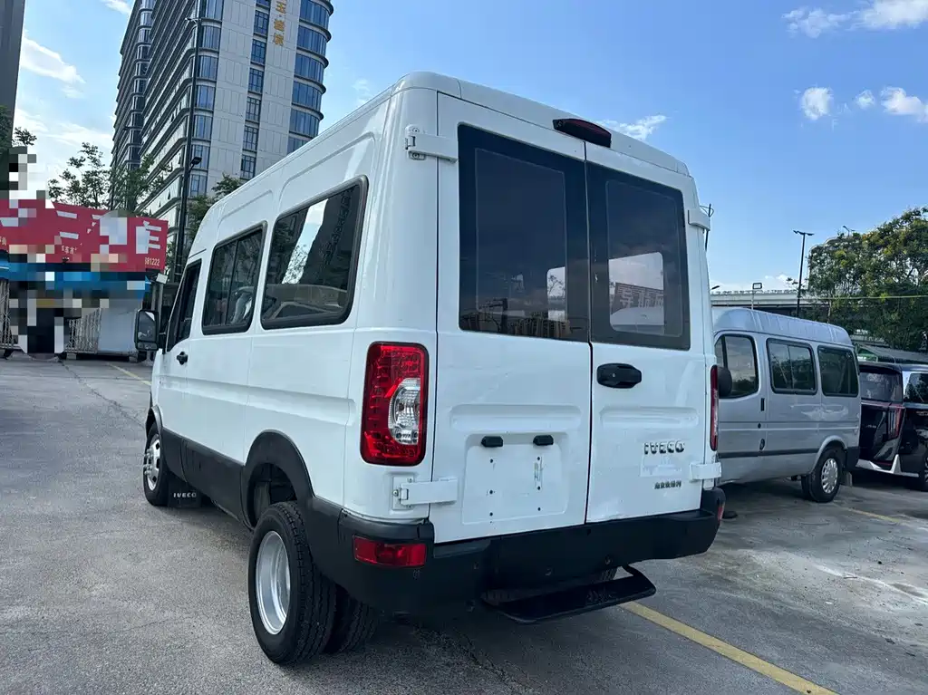 IVECO Baodi — миниатюра 4