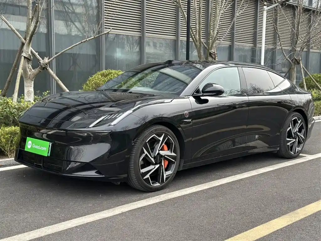 Lynk & Co Z10 2024 STARBUFF 95kWh 680km Smart Drive