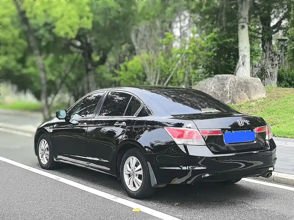 Honda Accord 2010 2.4L EXL Navi