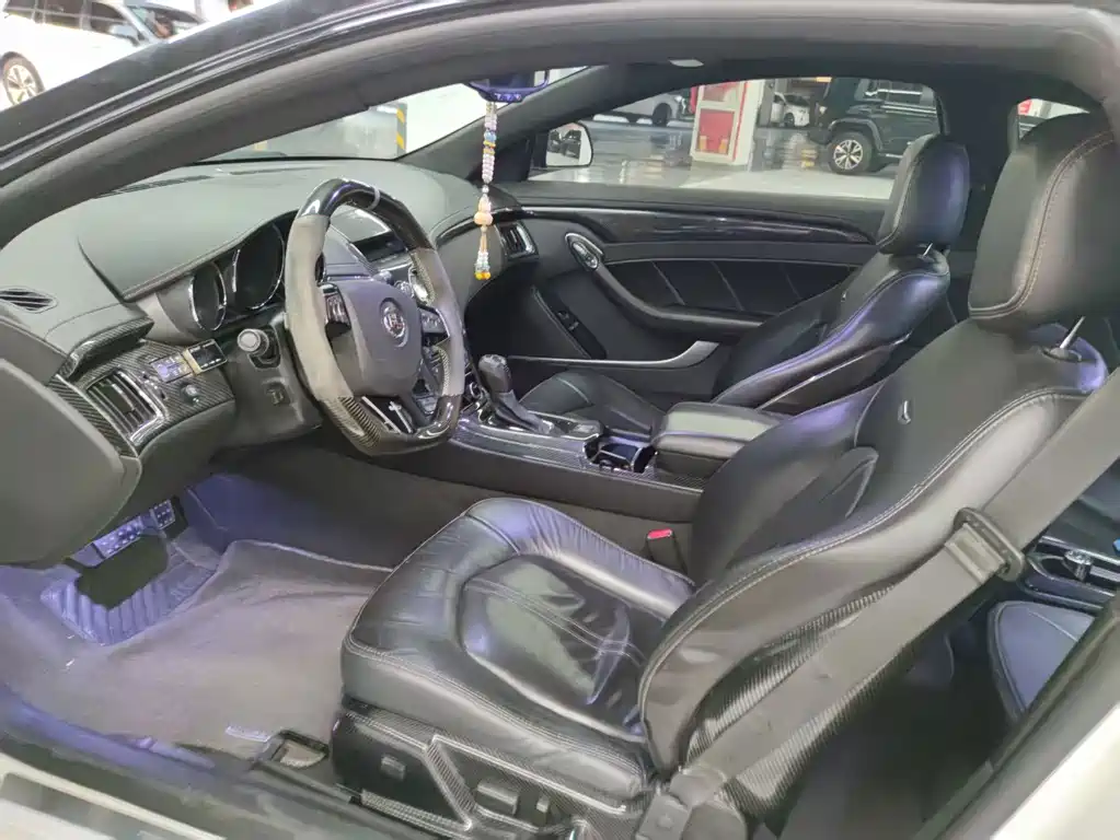 Cadillac CTS — миниатюра 4