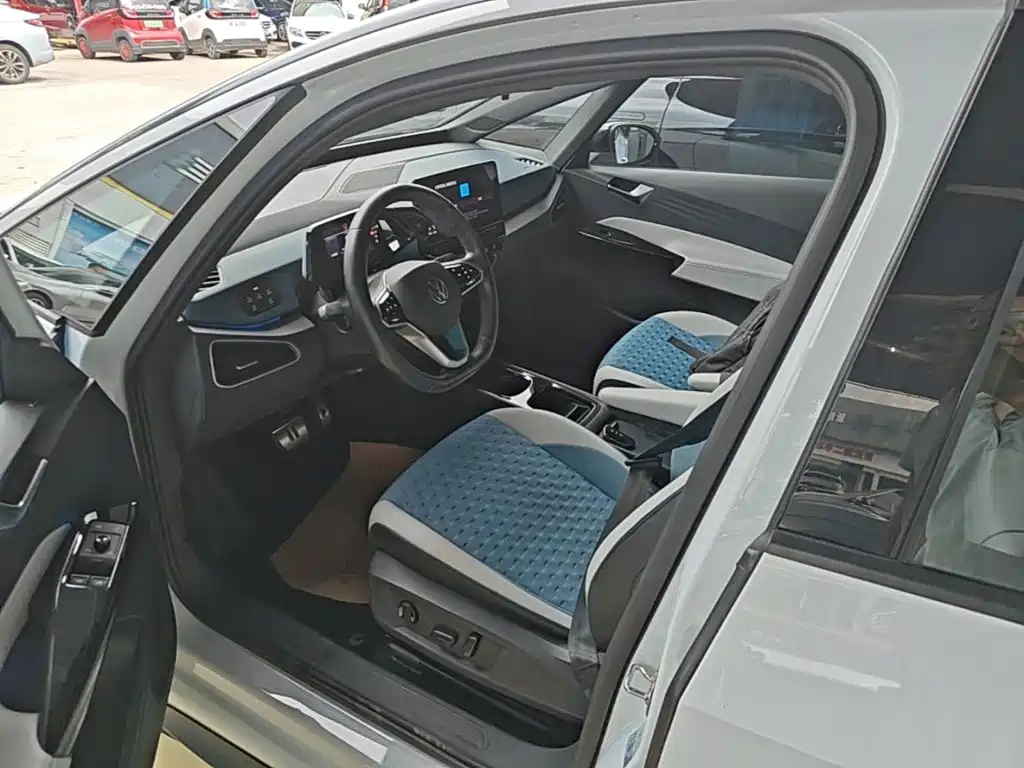 Volkswagen ID.3 — миниатюра 15
