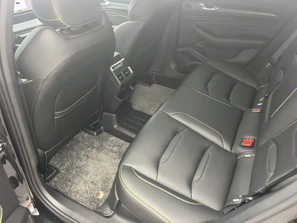 GEELY AUTOMOBILE XINGRUI