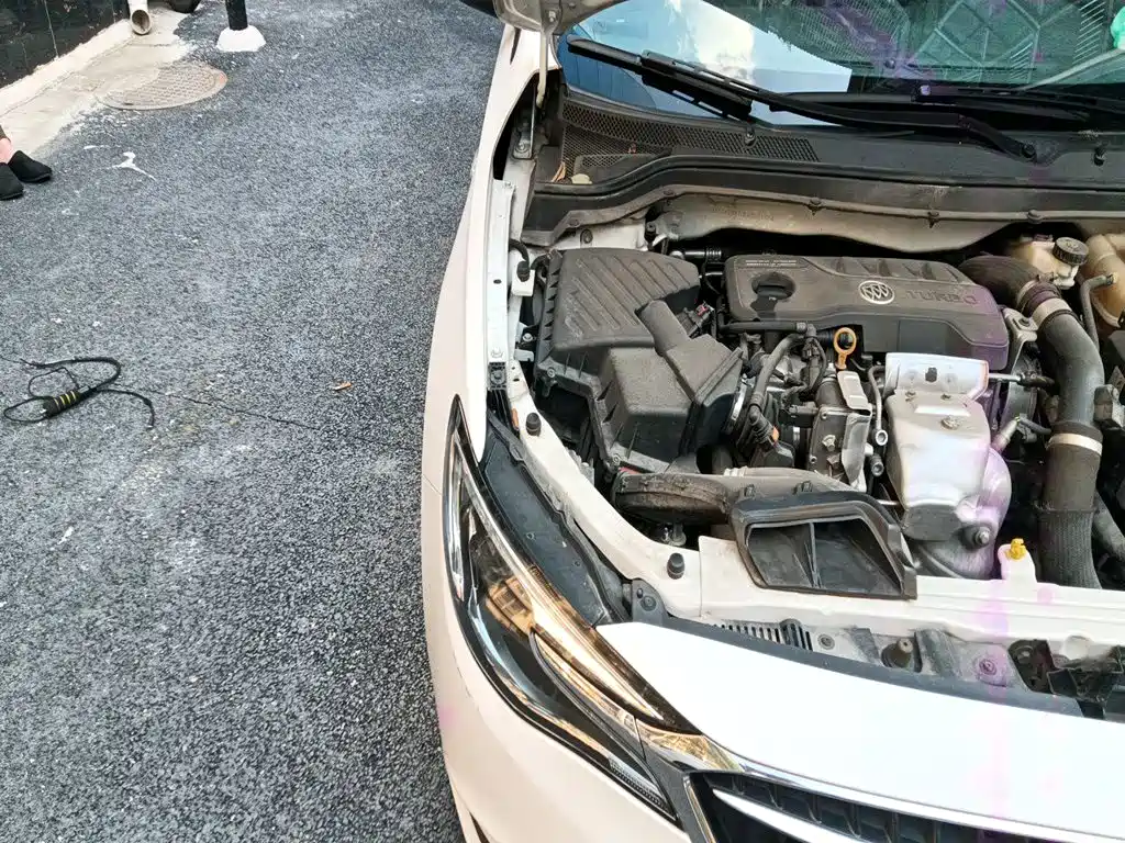 Buick Excelle — миниатюра 19