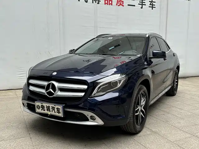 MERCEDES-BENZ  GLA 2016