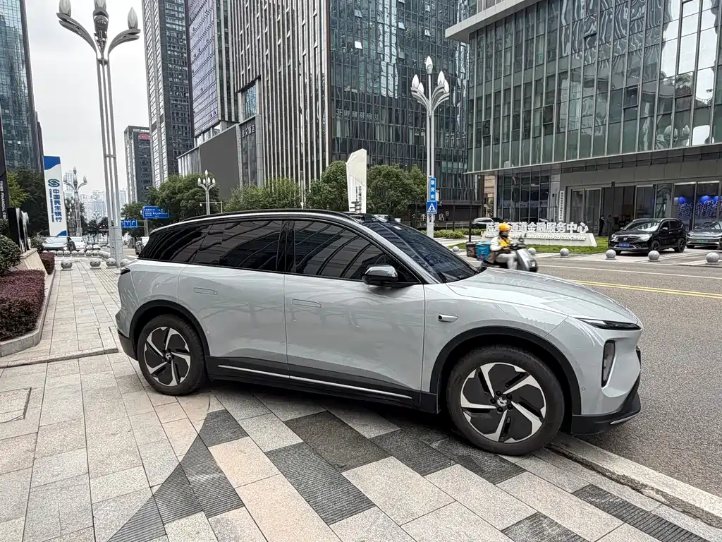 NIO ES6 — миниатюра 3
