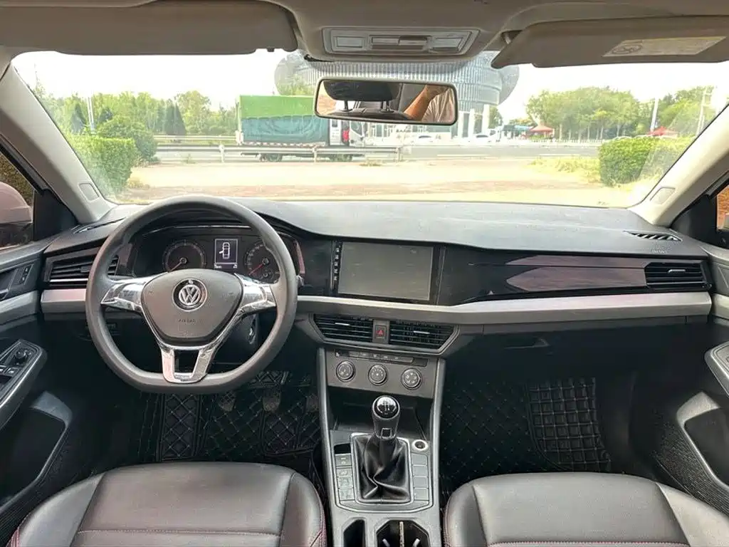 Volkswagen Bora — миниатюра 9