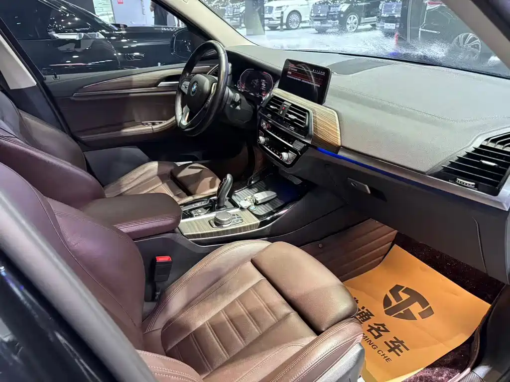 BMW X3 — миниатюра 15