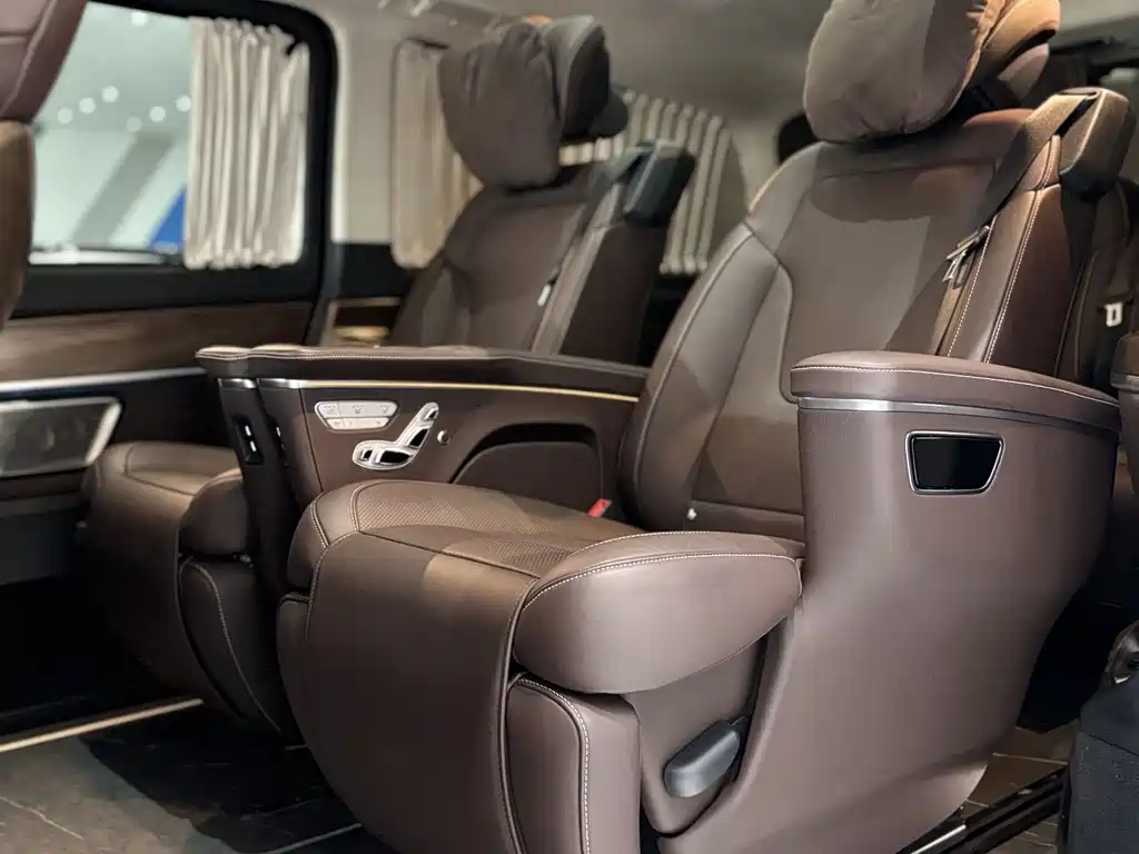 Mercedes-Benz V-Class V 2022 V 260 L Luxury