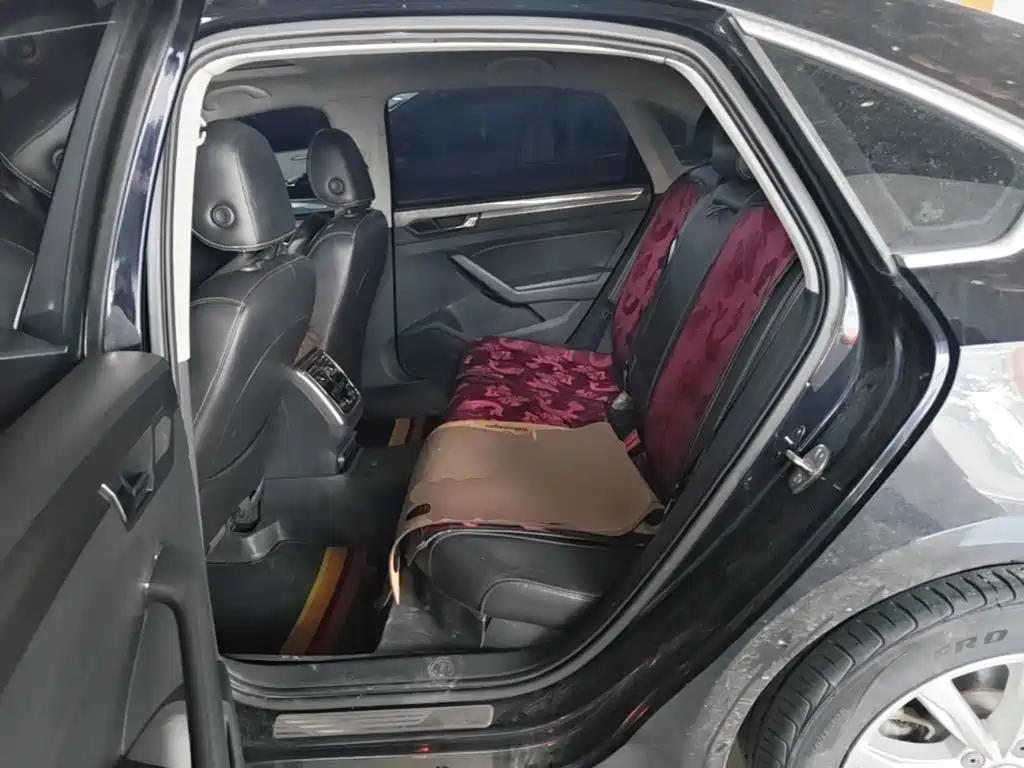 Volkswagen Passat — миниатюра 17