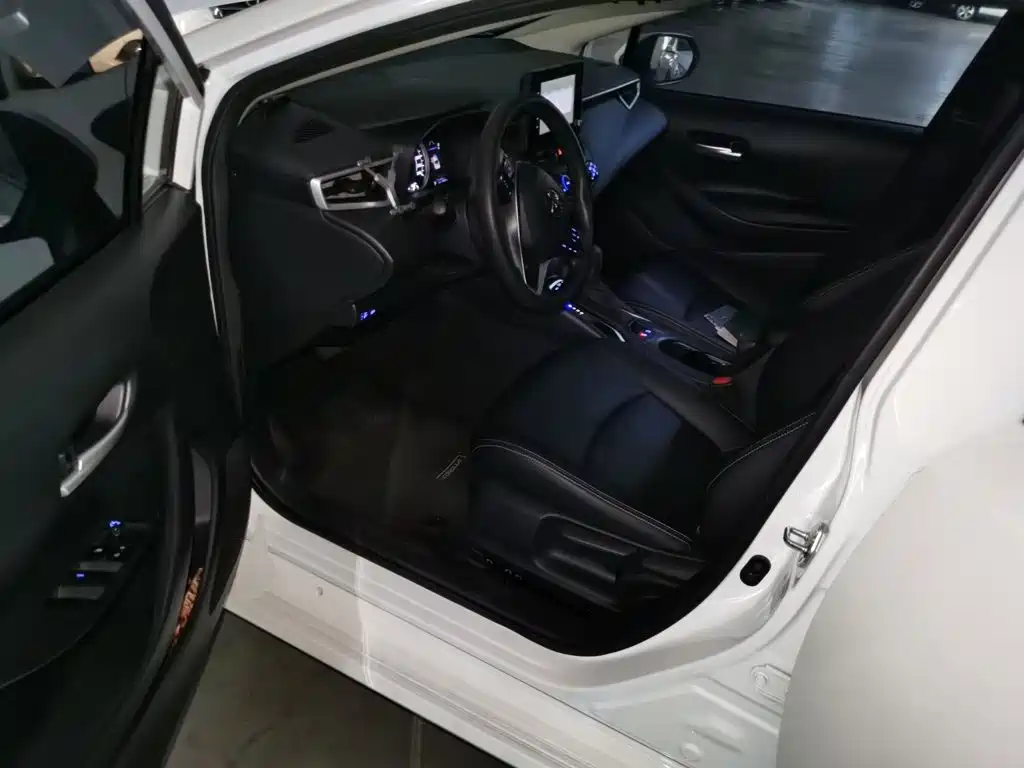Toyota Corolla — миниатюра 12