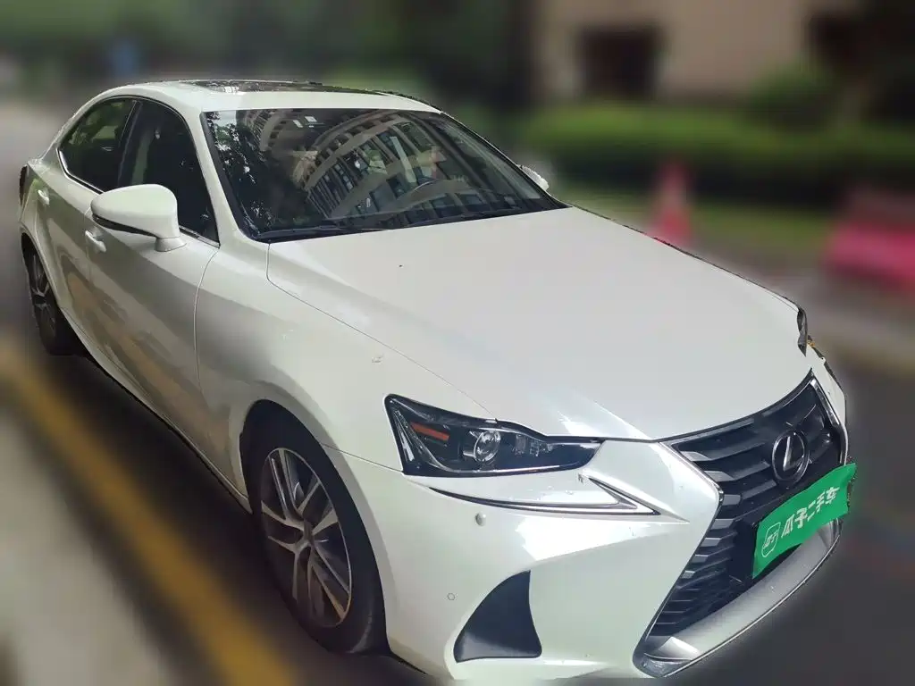 Lexus IS — миниатюра 24
