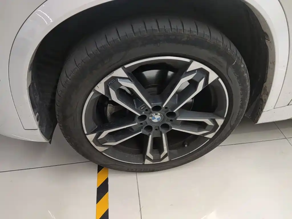 BMW X1 — миниатюра 23