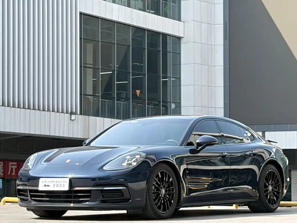 Porsche Panamera 2018