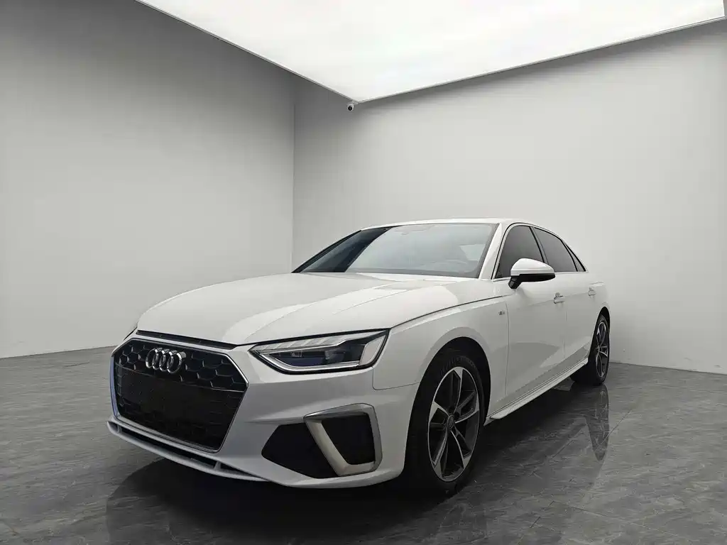Audi A4L 2021
