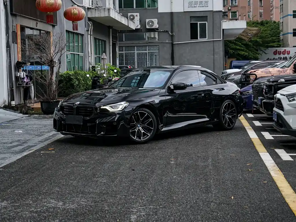 BMW M2