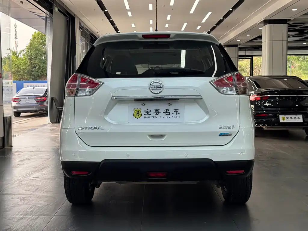 Nissan X-Trail 2014 2.0L CVT Comfort 2WD