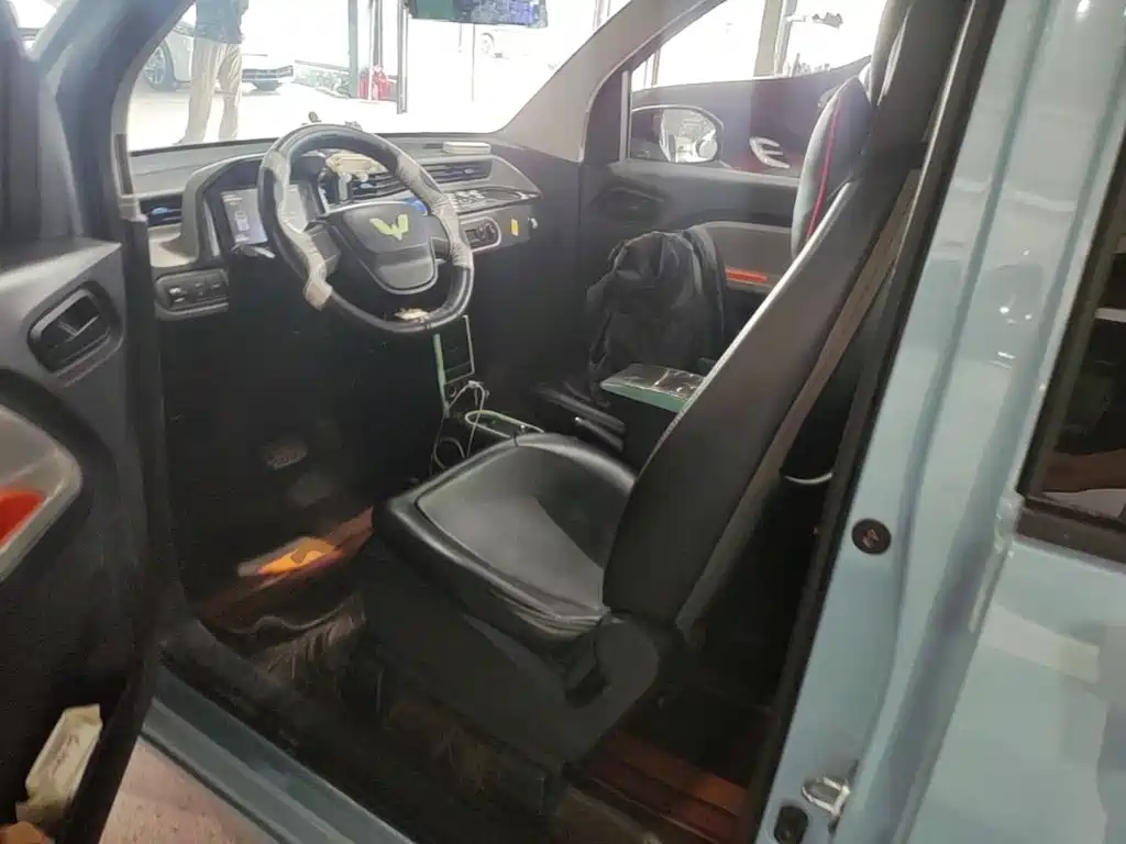 Wuling MINIEV — миниатюра 15