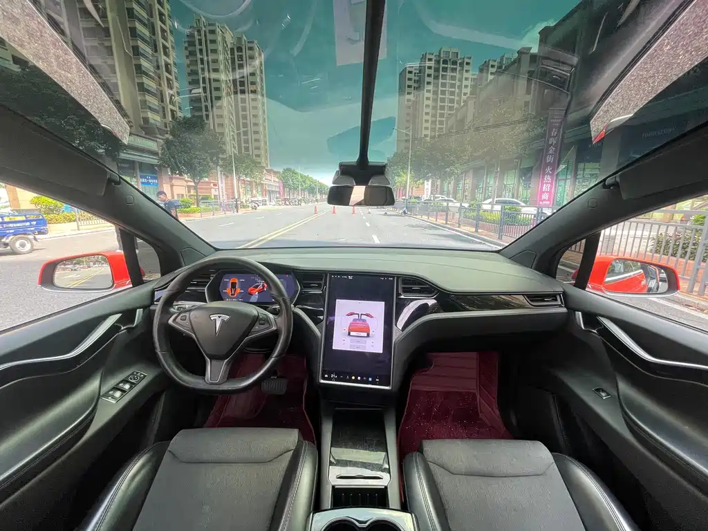 Tesla Model X — фотографии объявления, Фото 18