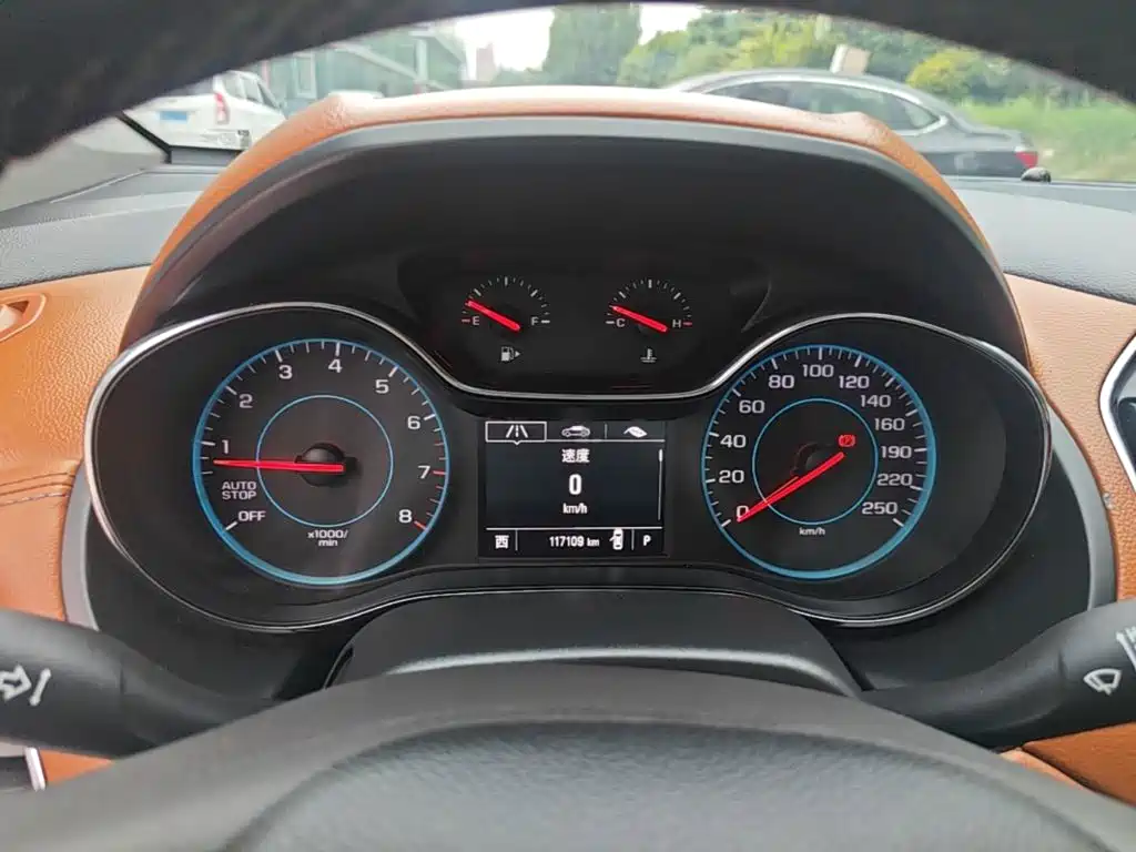 Chevrolet Cruze — миниатюра 12