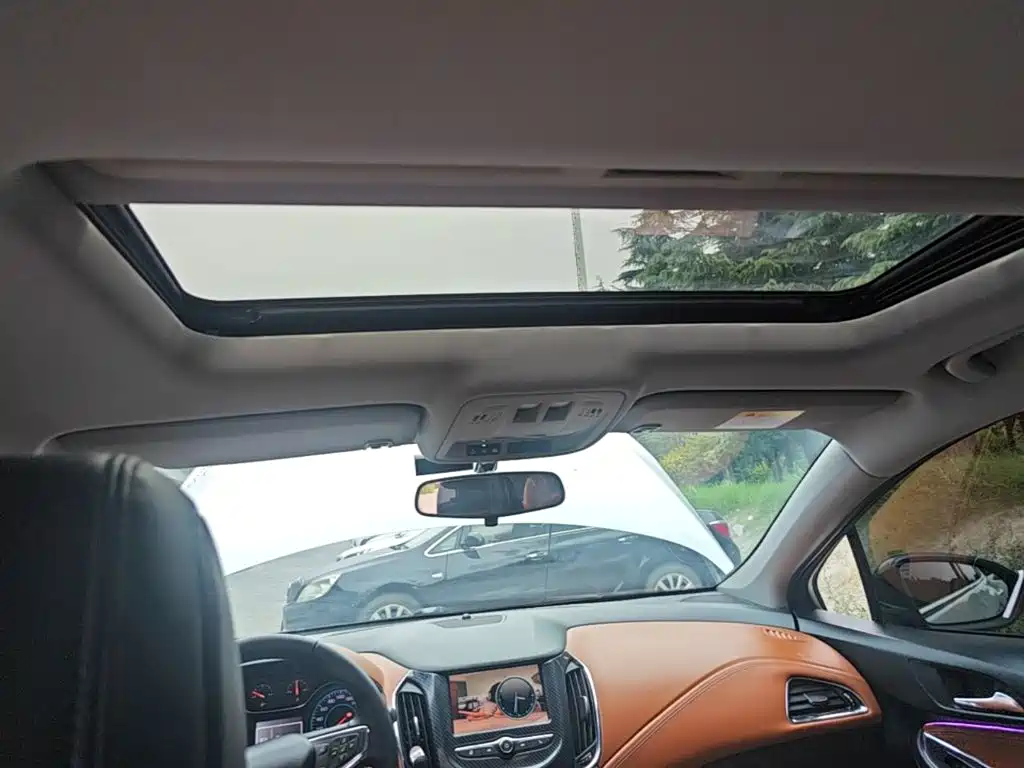 Chevrolet Cruze — миниатюра 18