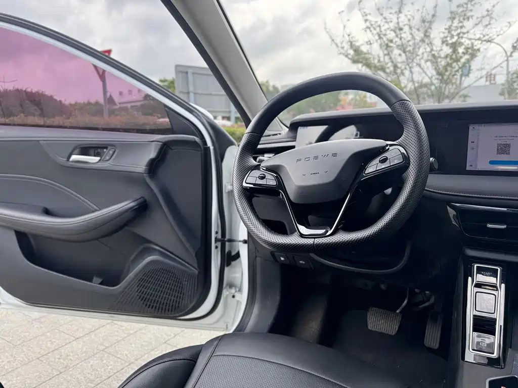 Roewe i5 — миниатюра 11