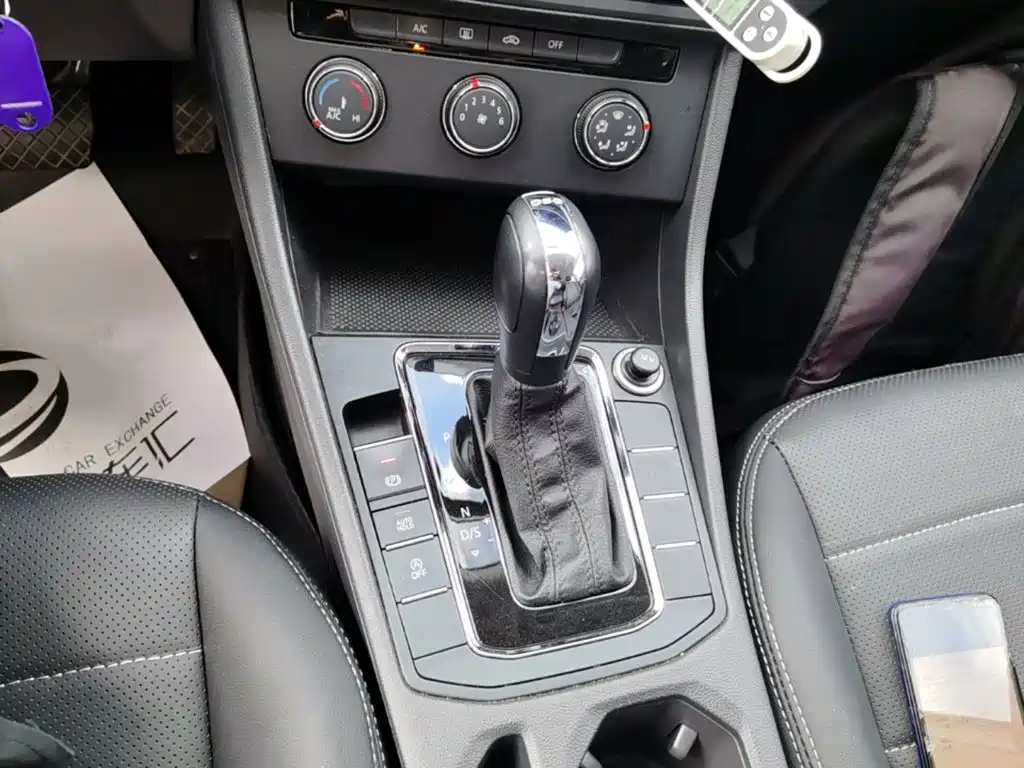 Volkswagen Bora — миниатюра 14