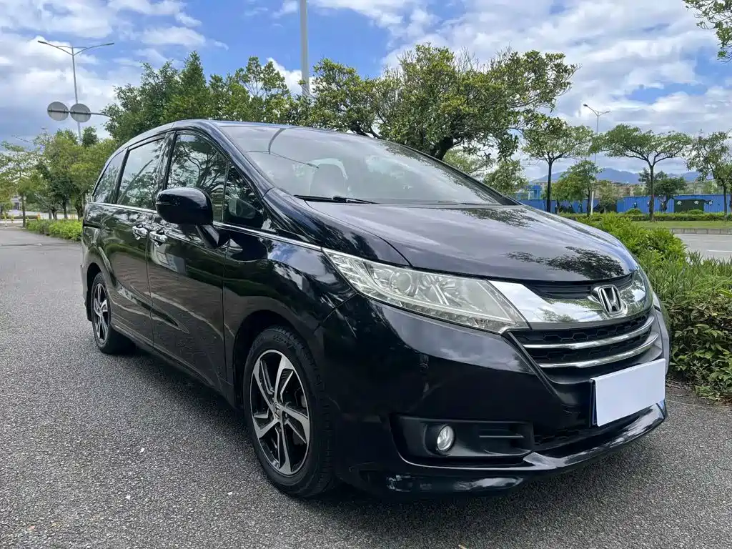 Honda Odyssey — миниатюра 3